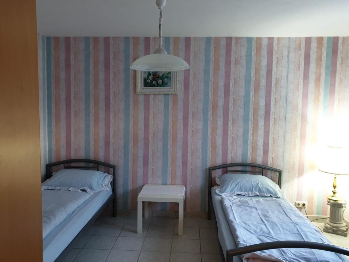 Schoene Grosse Ferienwohnung Im Mittelrheintal Nahe Loreley Bornich Zewnętrze zdjęcie